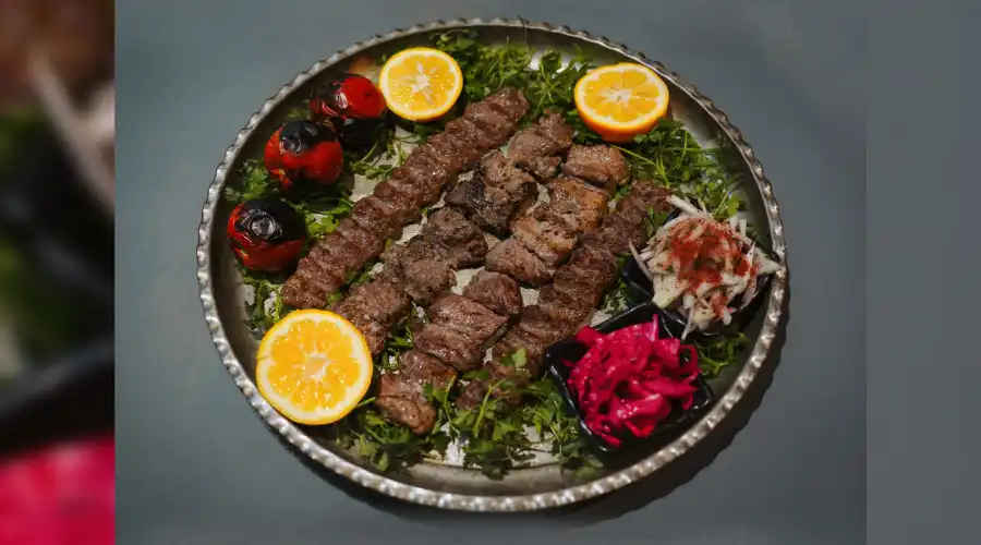 منوی رستوران آقای کباب