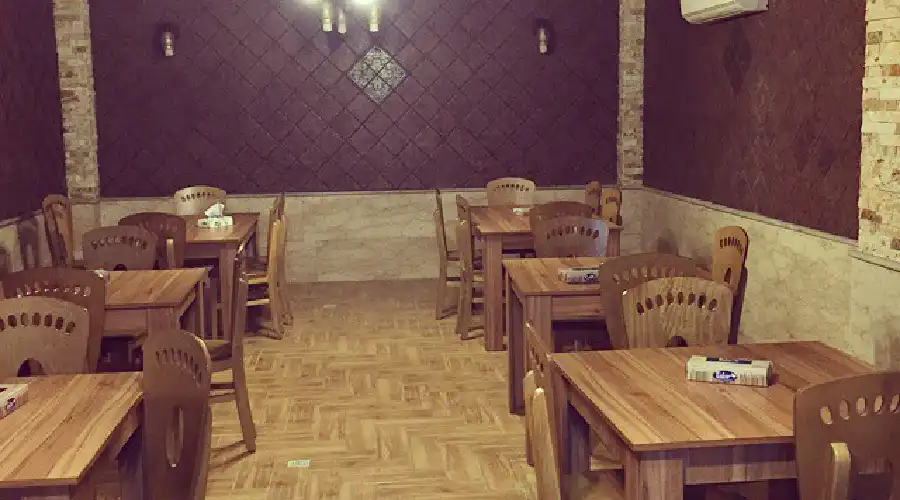کافه رستوران قبیله عشق