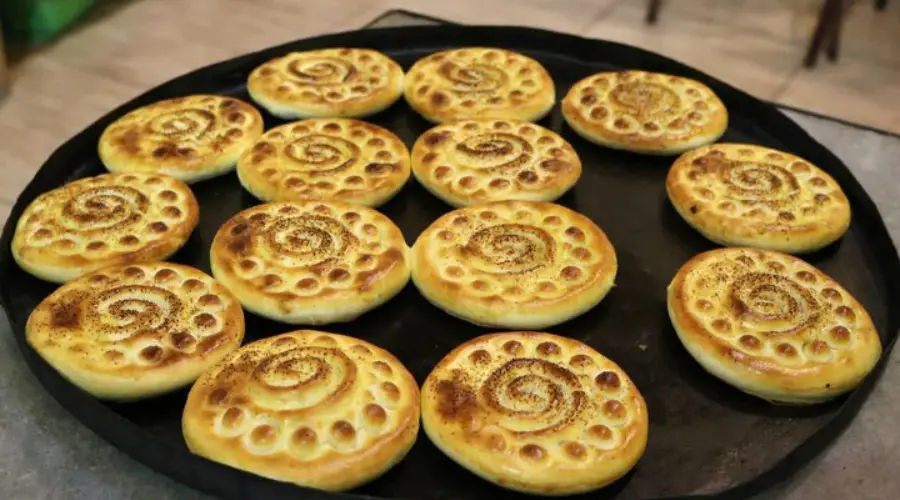 کلوچه فومن
